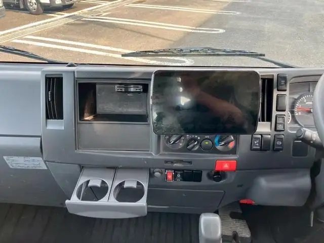 いすゞ エルフ 小型 平ボディ  H31/R1の中古トラック画像11