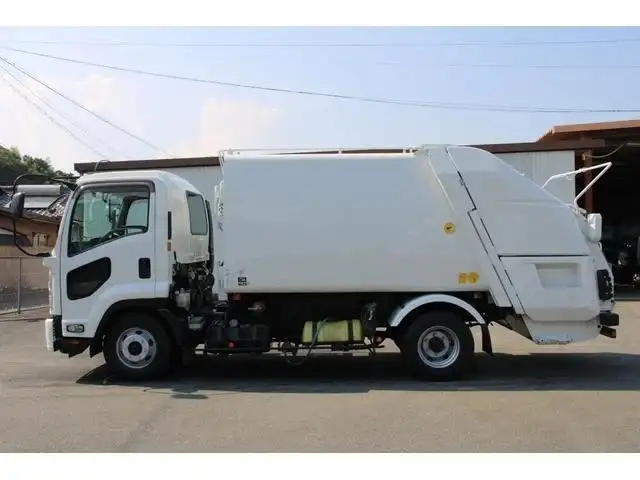 いすゞ フォワード 中型/増トン パッカー車 プレス式 の中古トラック画像3