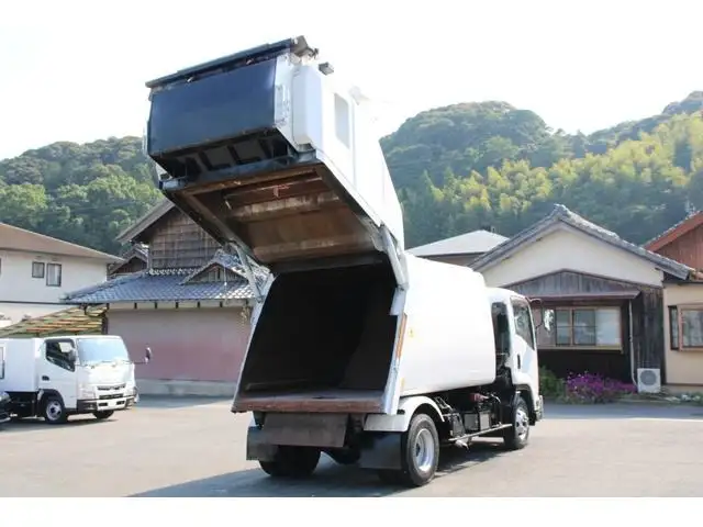 いすゞ フォワード 中型/増トン パッカー車 プレス式 の中古トラック画像4