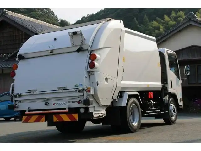 いすゞ エルフ 小型 パッカー車 プレス式 の中古トラック画像2