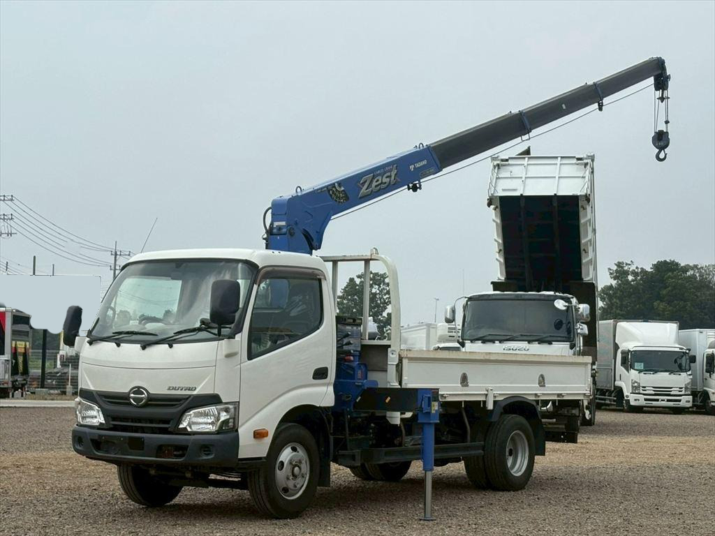 日野 デュトロ 小型 クレーン付 4段 ラジコン の中古トラック【車両No.165867】