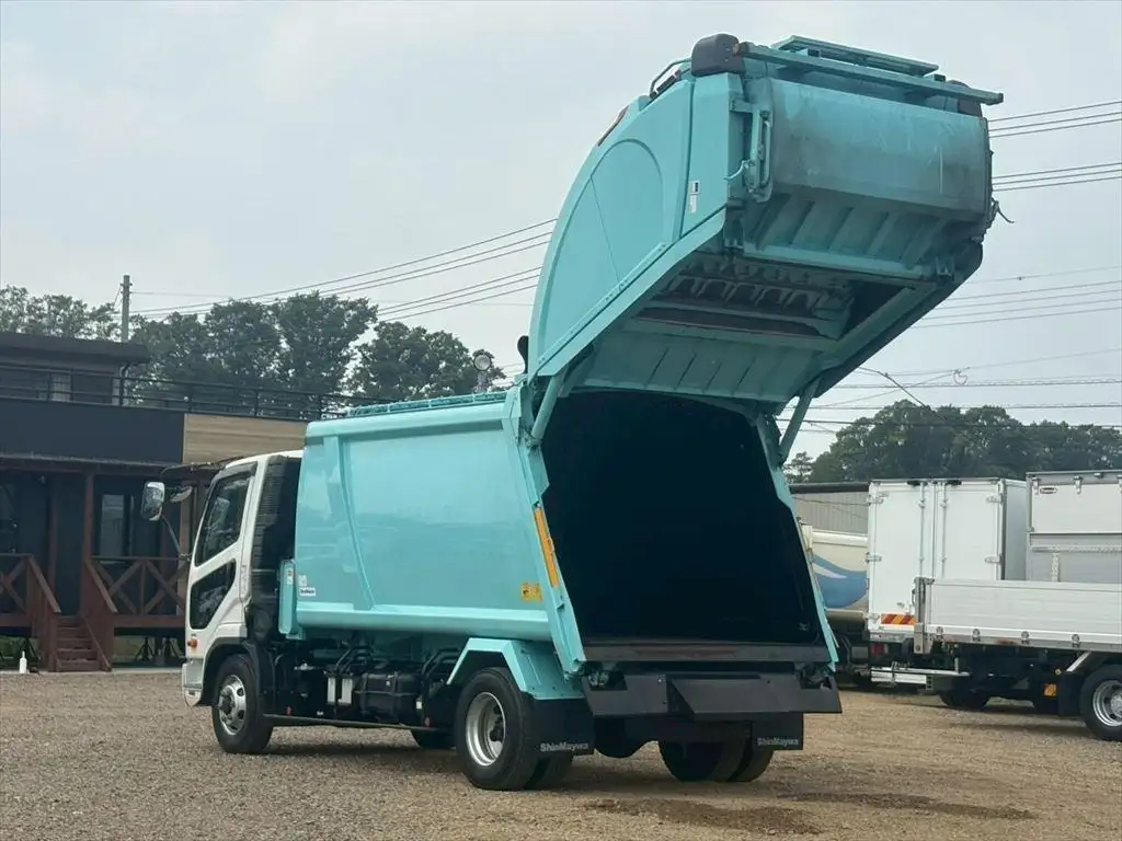 三菱 ファイター 中型/増トン パッカー車 プレス式 2KG-FK72Fの中古トラック画像5