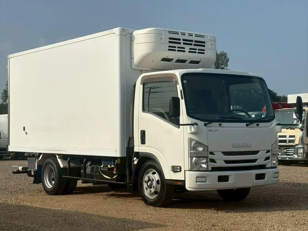 いすゞ エルフ 小型 冷凍冷蔵 低温 パワーゲートの中古トラック画像2