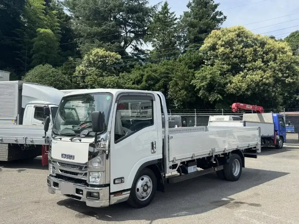 いすゞ エルフ 小型 平ボディ アルミブロック 2RG-NLR88AR の中古トラック【車両No.192268】
