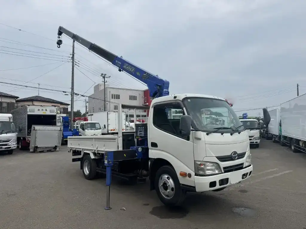 日野 デュトロ 小型 クレーン付 4段 ラジコンの中古トラック画像2