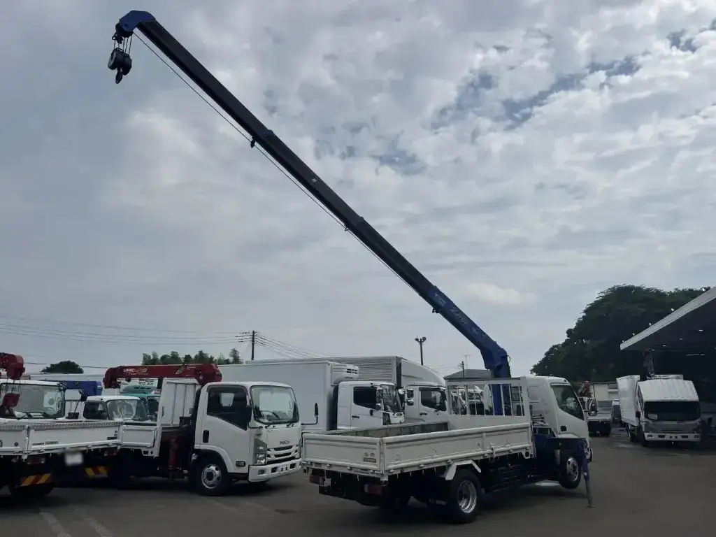 日野 デュトロ 小型 クレーン付 4段 ラジコンの中古トラック画像5