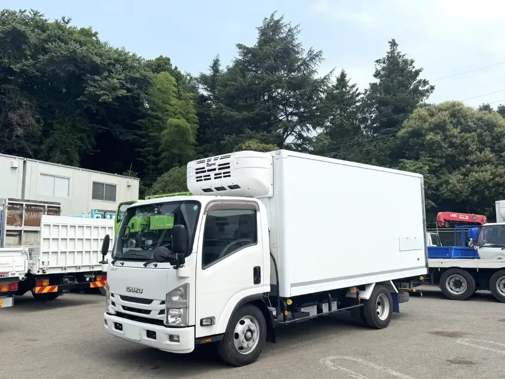 いすゞ エルフ 小型 冷凍冷蔵 中温 床アルミ の中古トラック【車両No.75718】