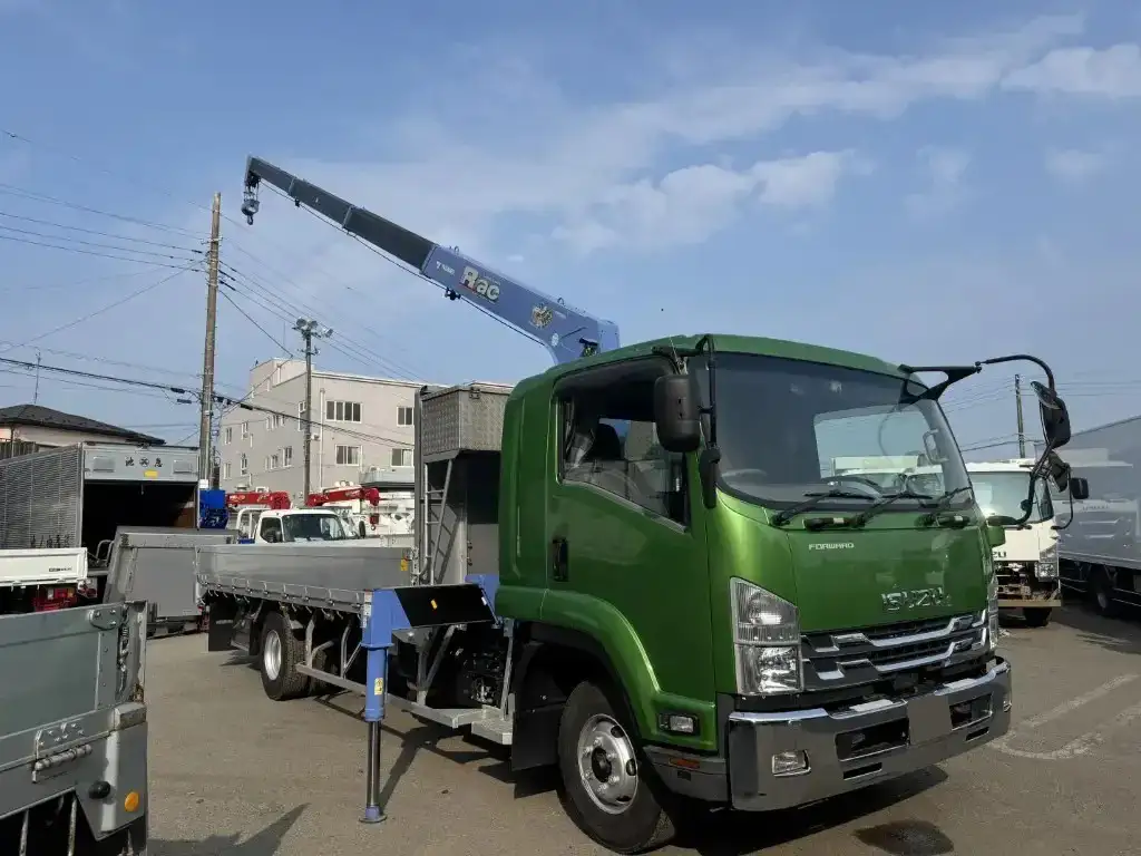 いすゞ フォワード 中型/増トン クレーン付 床鉄板 アルミブロックの中古トラック画像2