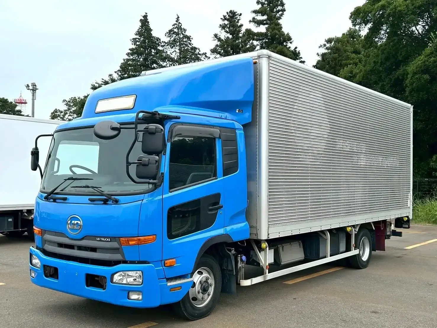 日産UD コンドル 中型/増トン アルミバン パワーゲート 床鉄板 の中古トラック【車両No.192178】