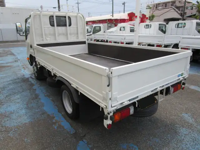 トヨタ ダイナ 小型 平ボディ 2RG-XZU605 R2の中古トラック画像4