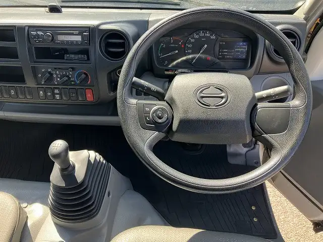日野 デュトロ 小型 平ボディ 2RG-XZU710M R2の中古トラック画像11