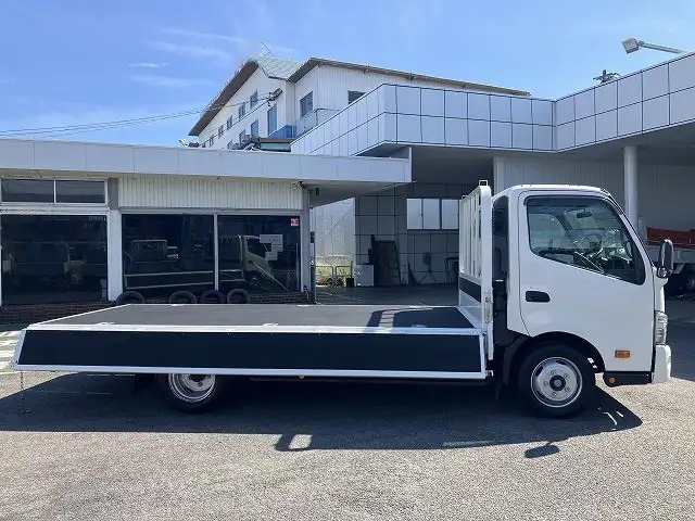日野 デュトロ 小型 平ボディ 2RG-XZU710M R2の中古トラック画像6