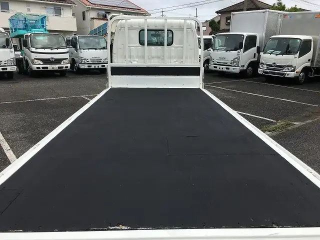 日野 デュトロ 小型 平ボディ 2RG-XZU655M H31/R1の中古トラック画像9