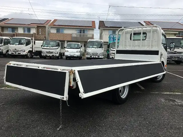日野 デュトロ 小型 平ボディ 2RG-XZU655M H31/R1の中古トラック画像7