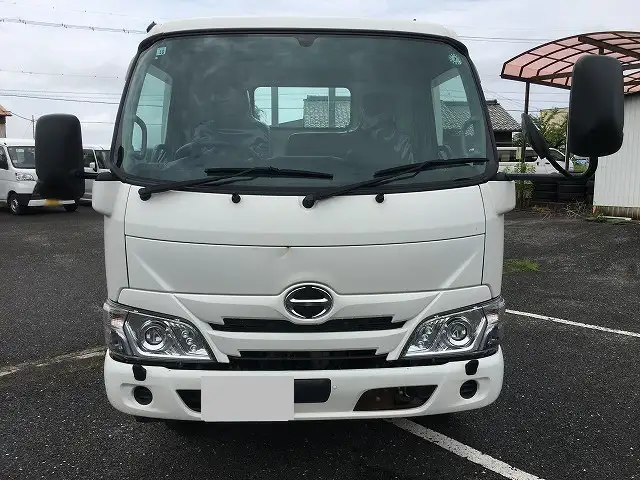 日野 デュトロ 小型 平ボディ 2RG-XZU655M H31/R1の中古トラック画像2