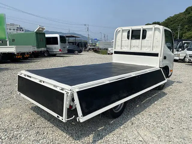 トヨタ ダイナ 小型 平ボディ 2RG-XZU605 R2の中古トラック画像7