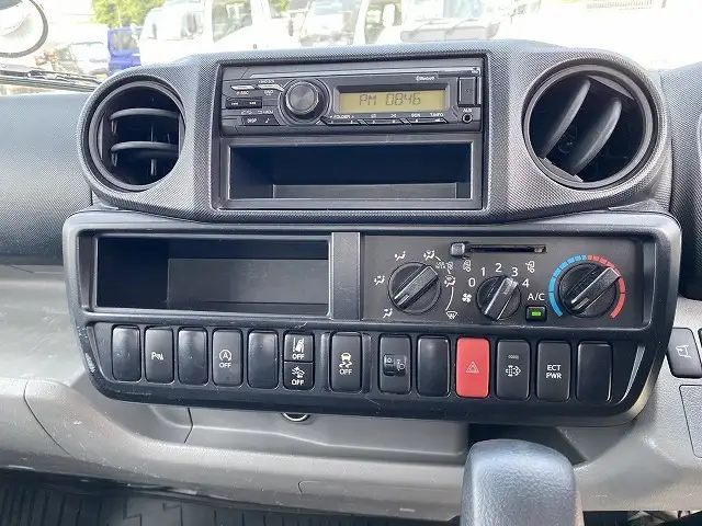トヨタ ダイナ 小型 平ボディ 2RG-XZU605 R2の中古トラック画像12