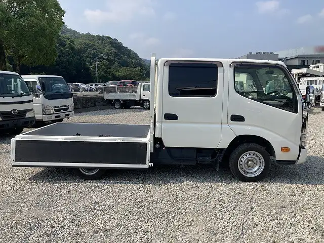 トヨタ ダイナ 小型 平ボディ Wキャブ QDF-KDY231の中古トラック画像6