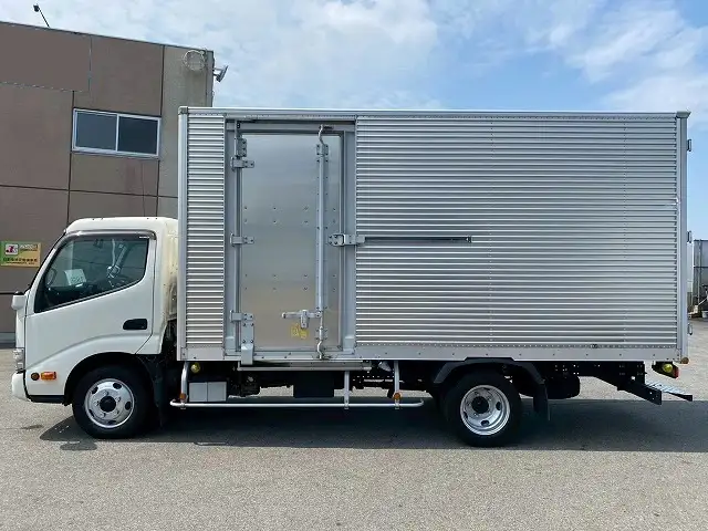 日野 デュトロ 小型 アルミバン サイドドア 2RG-XZU655Mの中古トラック画像5