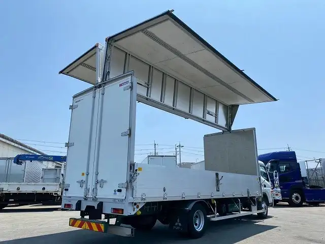 三菱 キャンター 小型 ウイング TKG-FED90 H27の中古トラック画像6