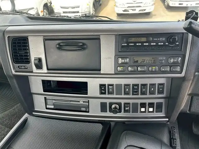 日野 プロフィア 大型 トラクター ハイルーフ 1デフの中古トラック画像12