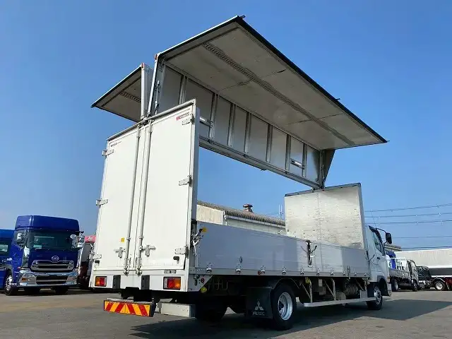 三菱 ファイター 中型/増トン ウイング エアサス ベッドの中古トラック画像6