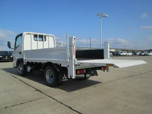 三菱 キャンター 小型 平ボディ パワーゲート 2RG-FBA20の中古トラック画像6