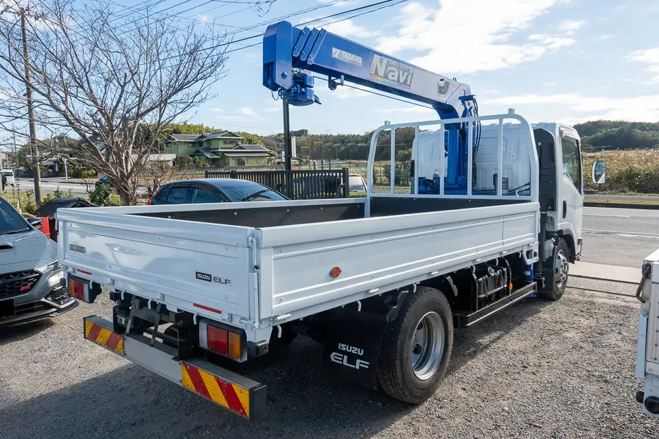いすゞ エルフ 小型 クレーン付 4段 ラジコンの中古トラック画像2
