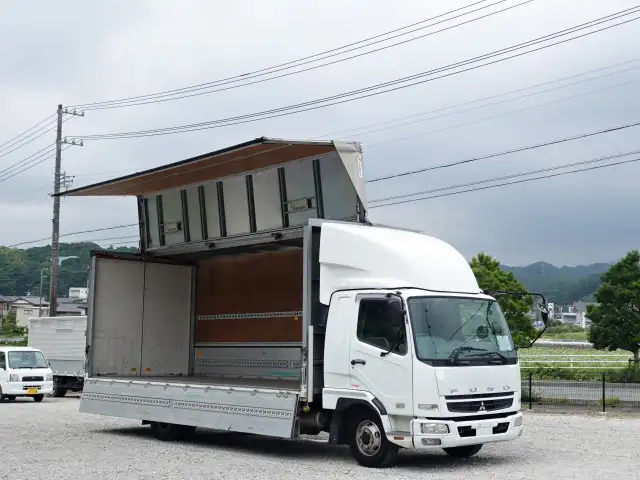 三菱 ファイター 中型/増トン ウイング エアサス ベッド の中古トラック【車両No.192375】