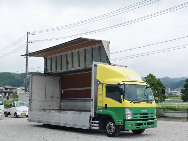 いすゞ フォワード 中型/増トン ウイング エアサス ベッド の中古トラック【車両No.192393】