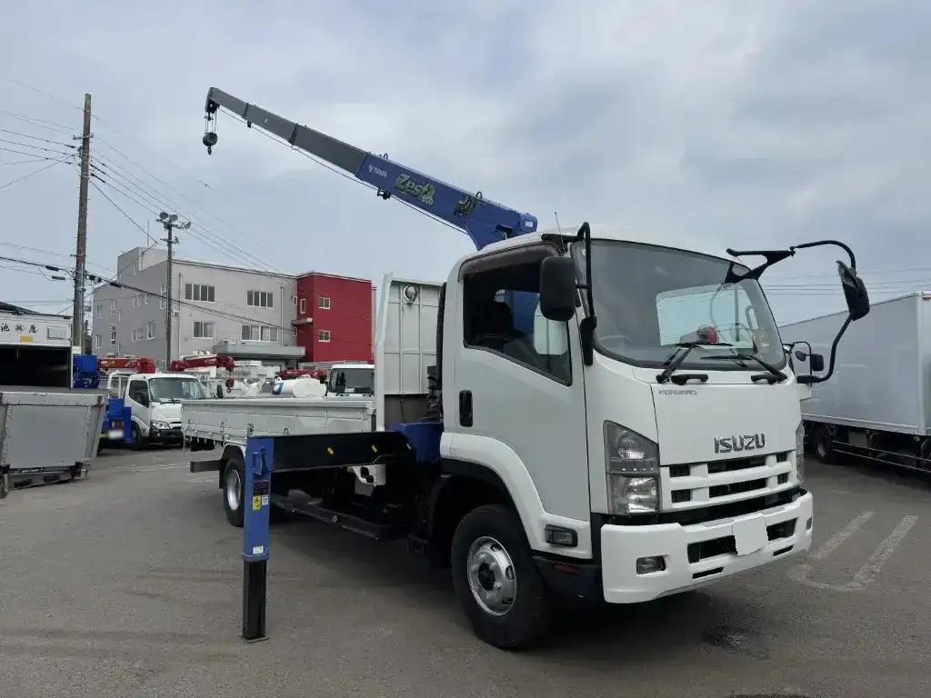 いすゞ フォワード 中型/増トン クレーン付 4段 ラジコンの中古トラック画像2