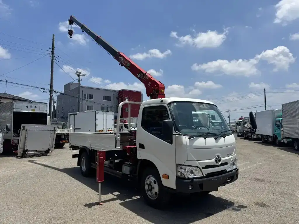 トヨタ ダイナ 小型 クレーン付 4段 ラジコンの中古トラック画像2