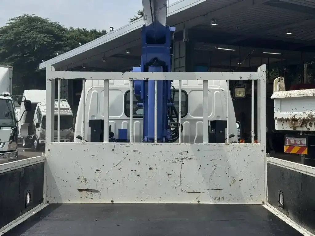 日野 デュトロ 小型 クレーン付 3段 ラジコンの中古トラック画像7