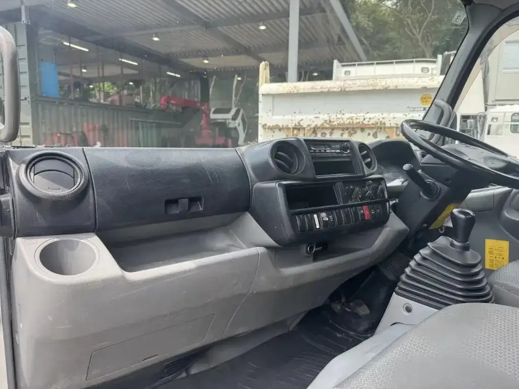 日野 デュトロ 小型 クレーン付 3段 ラジコンの中古トラック画像13