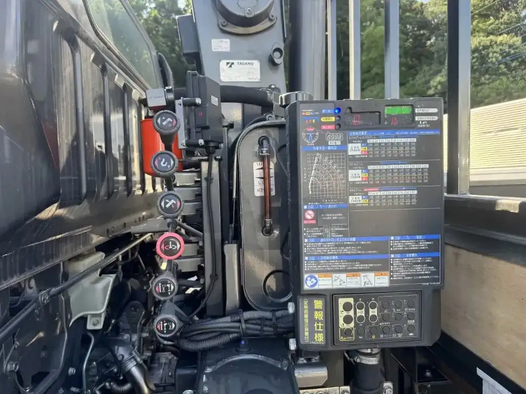 三菱 キャンター 小型 クレーン付 4段 ラジコンの中古トラック画像11