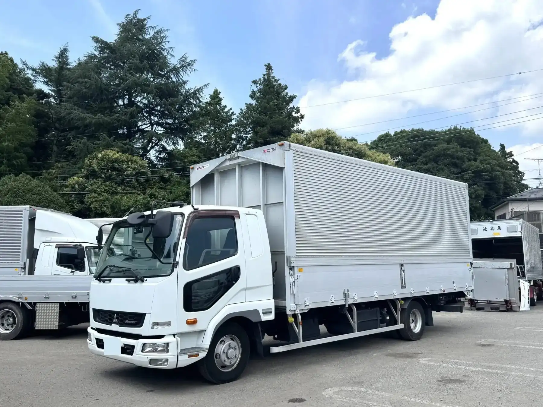 三菱 ファイター 中型/増トン ウイング ベッド TKG-FK61F の中古トラック【車両No.192412】