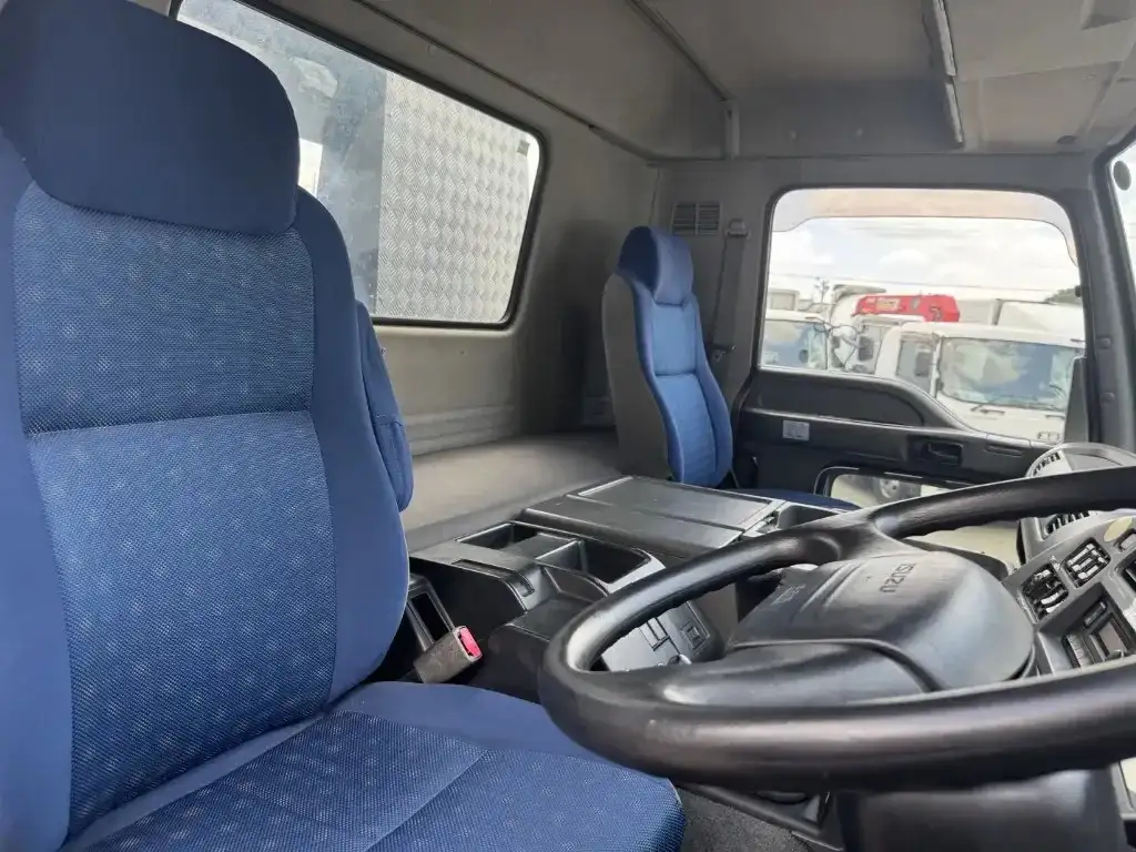 いすゞ ギガ 大型 車両重機運搬 ラジコン ウインチの中古トラック画像11