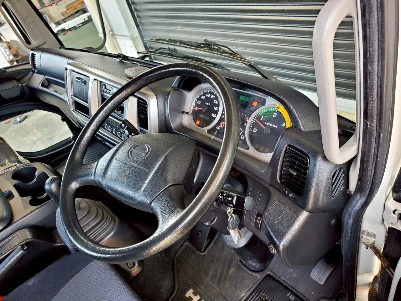 日野 レンジャー 中型/増トン クレーン付 4段 ラジコンの中古トラック画像15