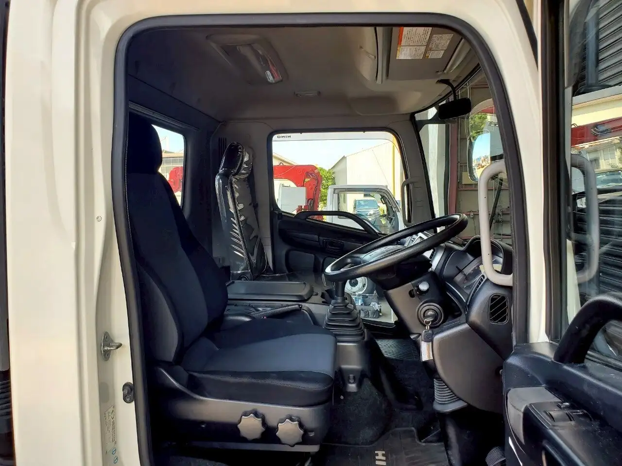 日野 レンジャー 中型/増トン クレーン付 4段 ラジコンの中古トラック画像13