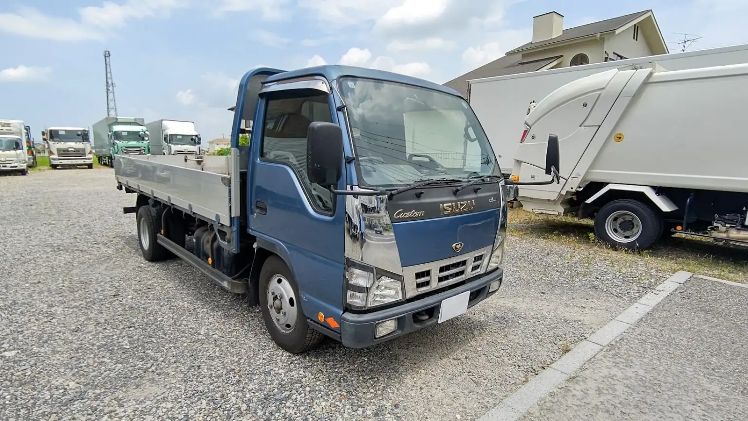 いすゞ エルフ 小型 平ボディ 床鉄板 アルミブロックの中古トラック画像3