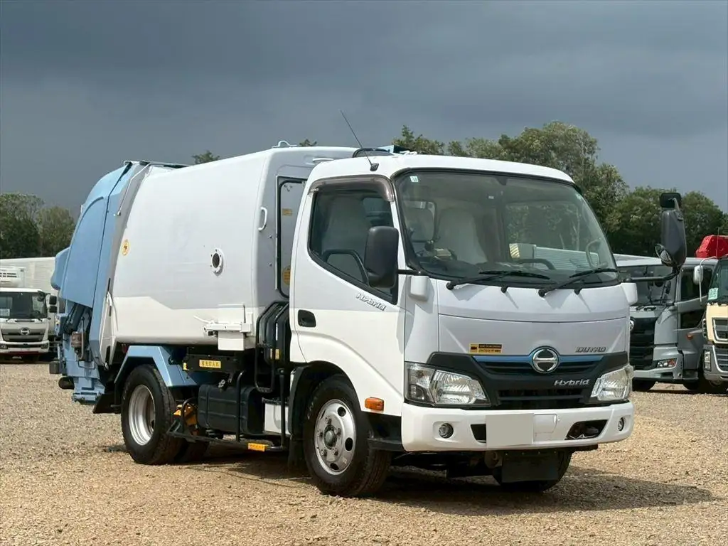 日野 デュトロ 小型 パッカー車 プレス式 TSG-XKU600Xの中古トラック画像2