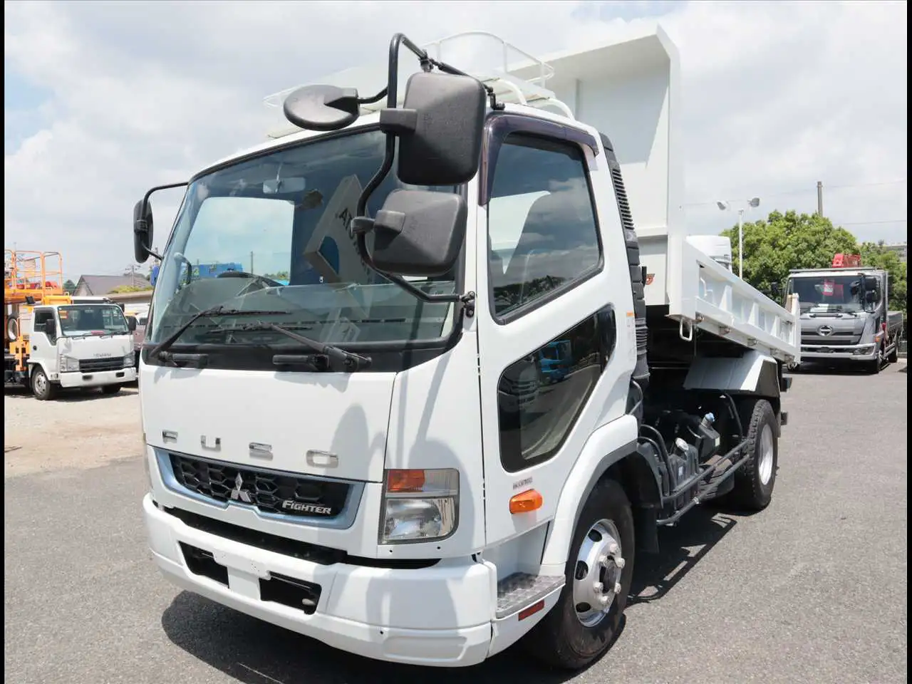 三菱 ファイター 中型/増トン ダンプ 強化 2KG-FK71F の中古トラック【車両No.192550】