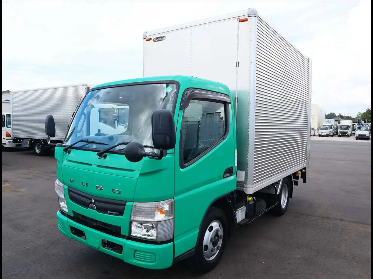 三菱 キャンター 小型 アルミバン パワーゲート TKG-FEA50 の中古トラック【車両No.192548】
