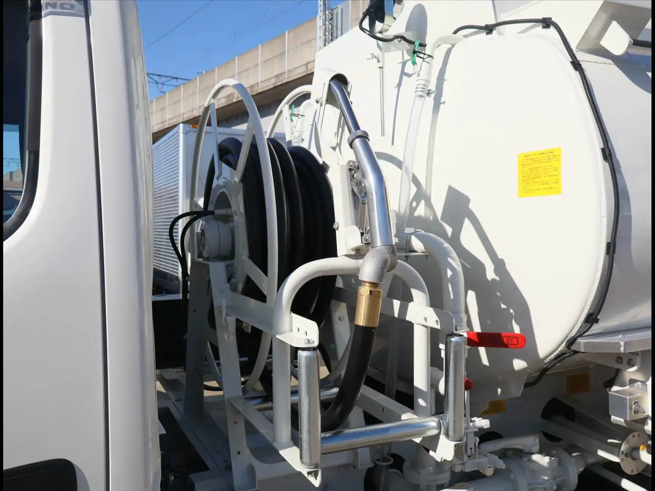 日野 デュトロ 小型 タンク車 ローリー 2DG-XZU685Mの中古トラック画像5
