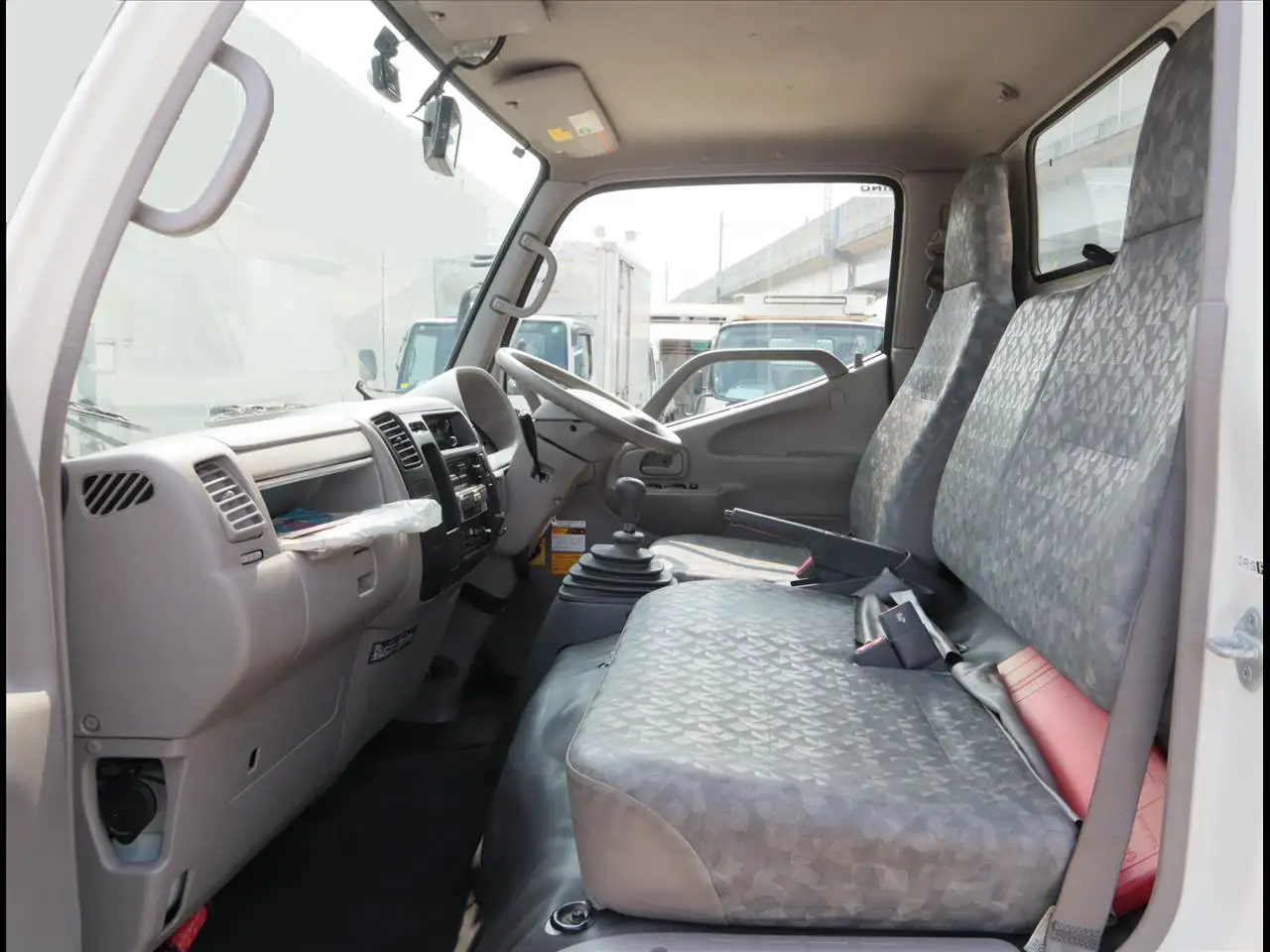 日野 デュトロ 小型 高所・建柱車 高所作業車 PB-XZU301Xの中古トラック画像12