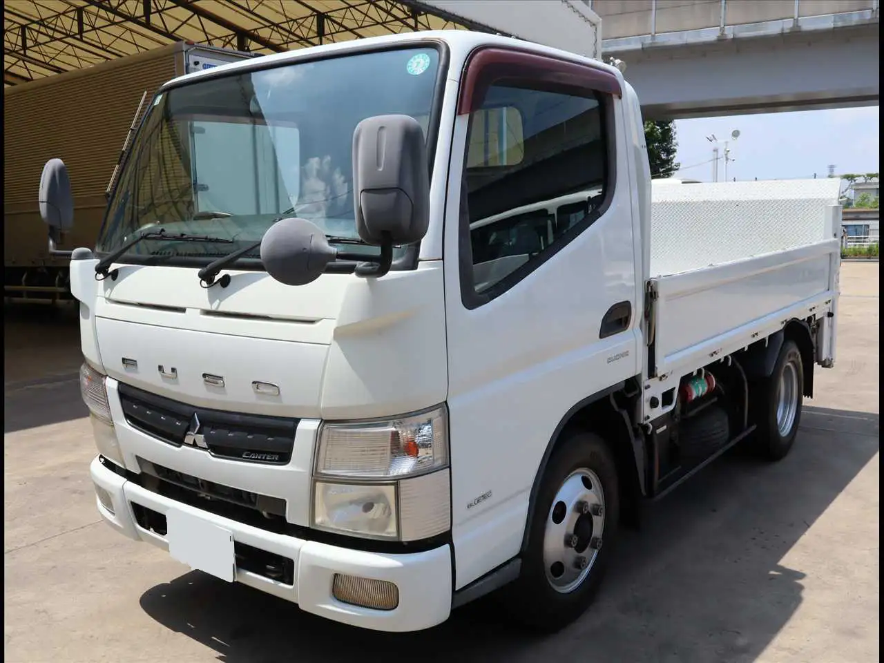 三菱 キャンター 小型 平ボディ パワーゲート SKG-FEA50 の中古トラック【車両No.192617】