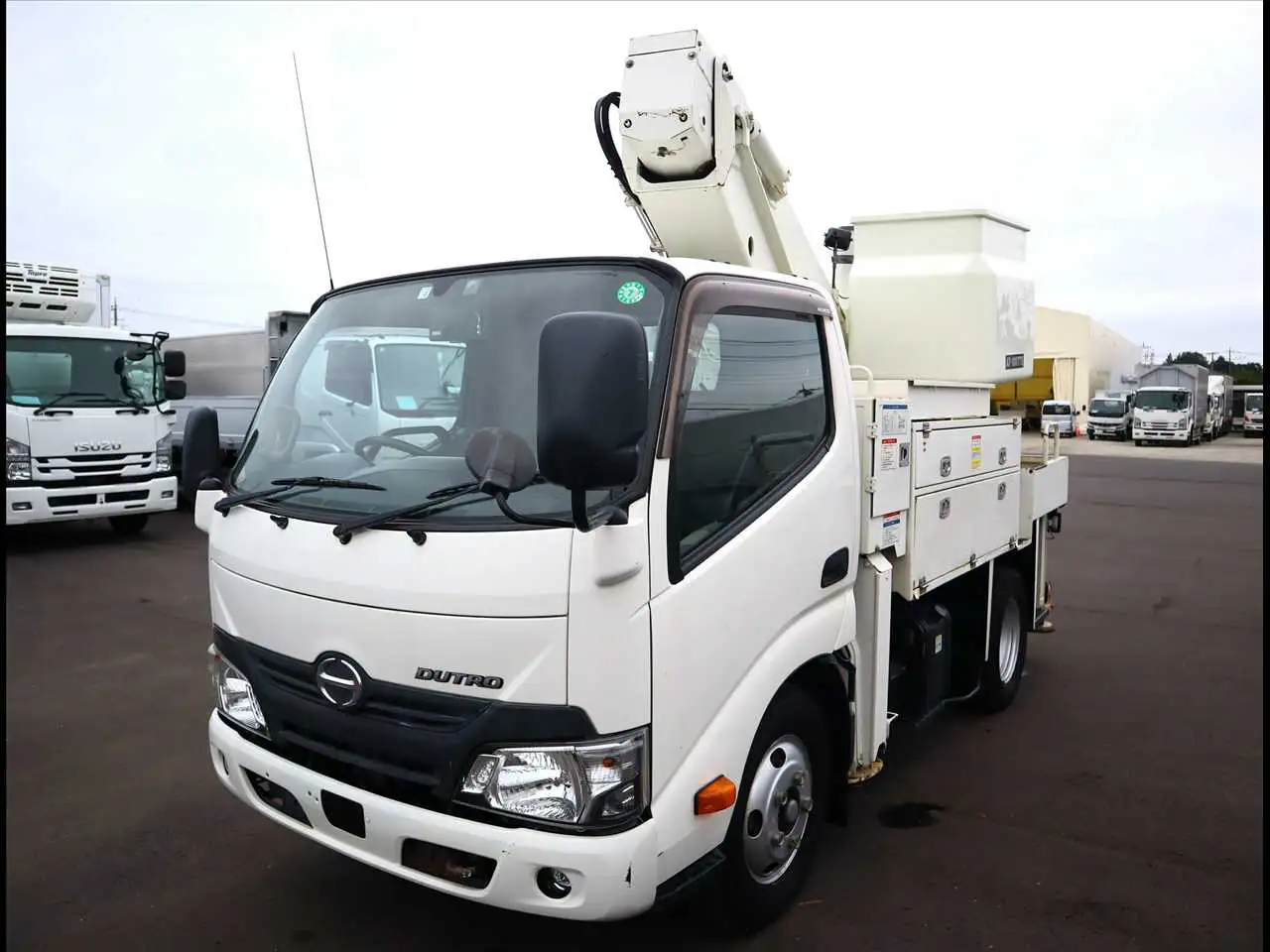 日野 デュトロ 小型 高所・建柱車 高所作業車 電工仕様 の中古トラック【車両No.192575】
