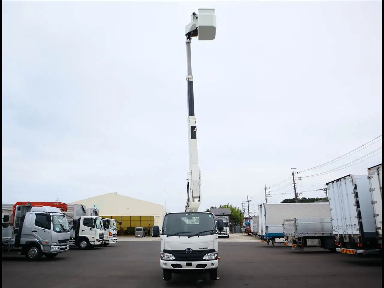 日野 デュトロ 小型 高所・建柱車 高所作業車 電工仕様の中古トラック画像5
