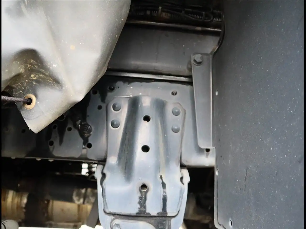 日野 デュトロ 小型 高所・建柱車 高所作業車 電工仕様の中古トラック画像18