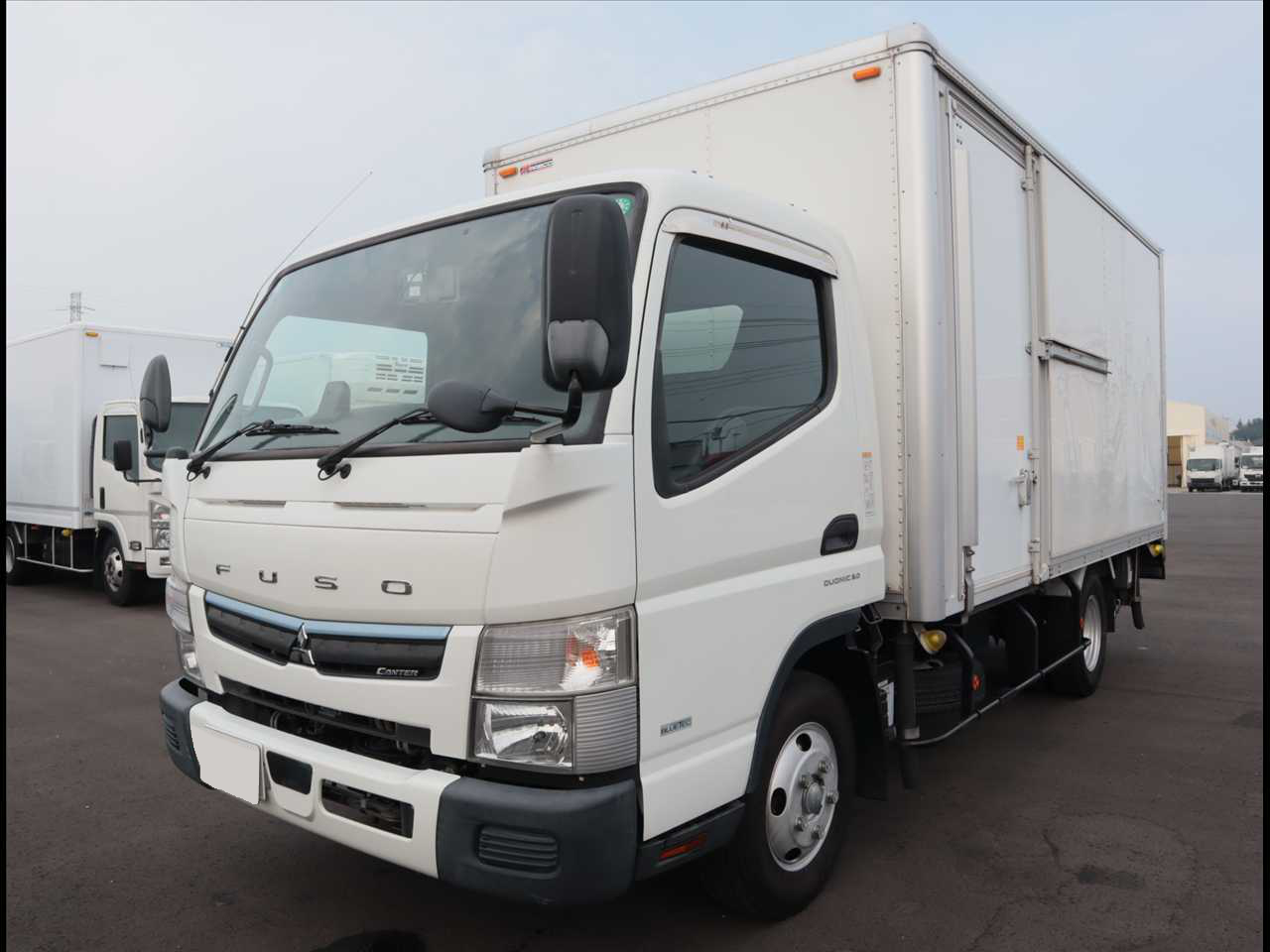 三菱 キャンター 小型 アルミバン 3枚観音 TKG-FEB90 の中古トラック【車両No.173068】